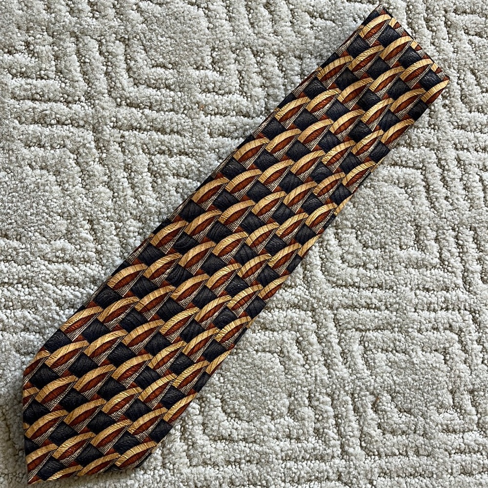 Robert Talbott Studio 100% silk tie
